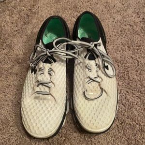 Under armor size 10 running shoes